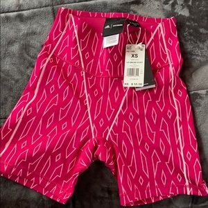 Ivy Park (icy park collection) Biker Shorts